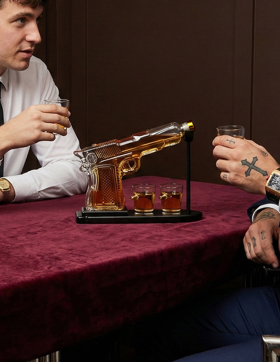 Decantador Signature Edition: Brent Revolver & Grenade Glasses